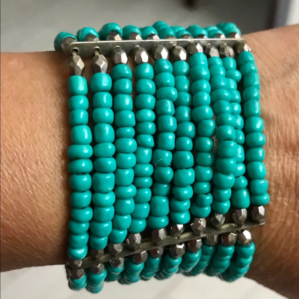 Southwestern Turquoise Color Stone Beaded Bracelet